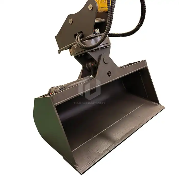 Degree Rotating Hydraulic Tilt Ditching Bucket